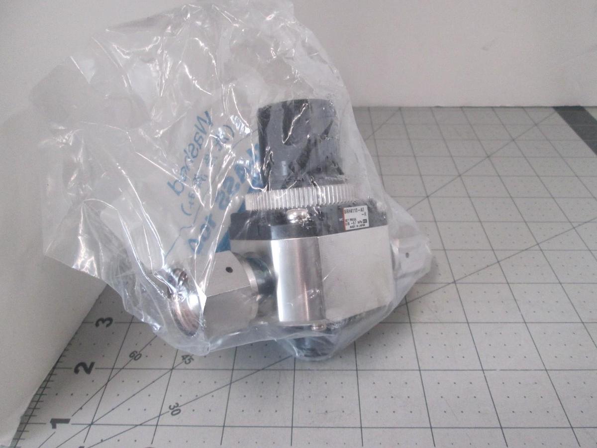 SMC, SRH4110-A3-R, Regulator, Set Press 0.05-0.07 mPa, New