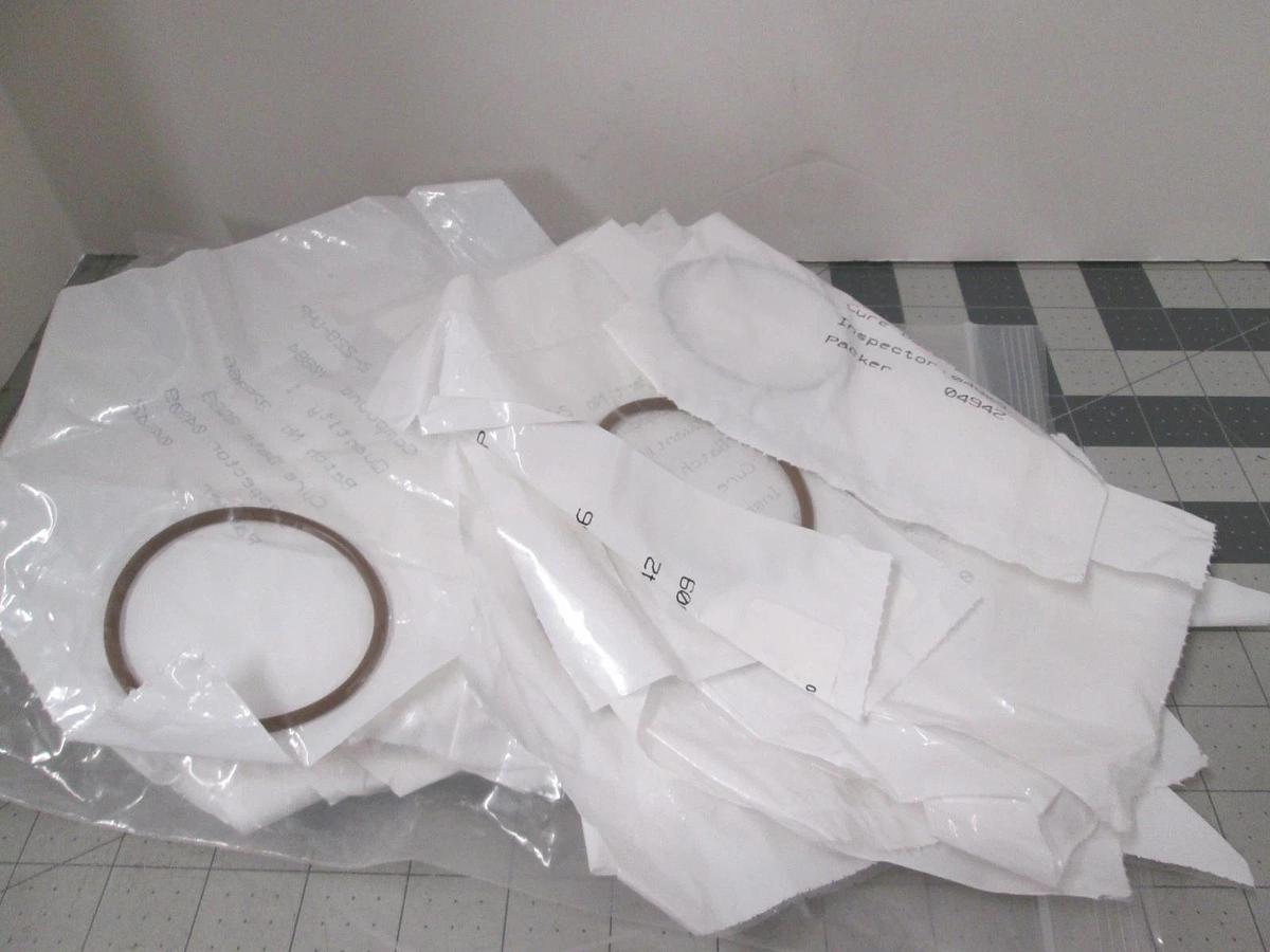 Used O-Ring 2-228-UHP / AMAT 3700-02749  ID 2.234 CSD .139 VITON 75DURO BRN,LOT of 25
