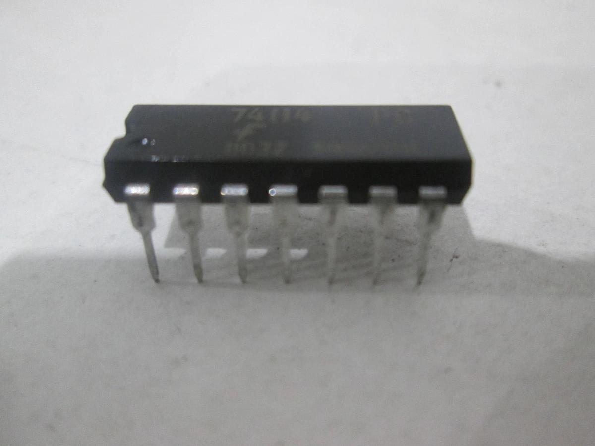 Fairchild, 7404PC, Integrated Circuit, New, Lot of 25
