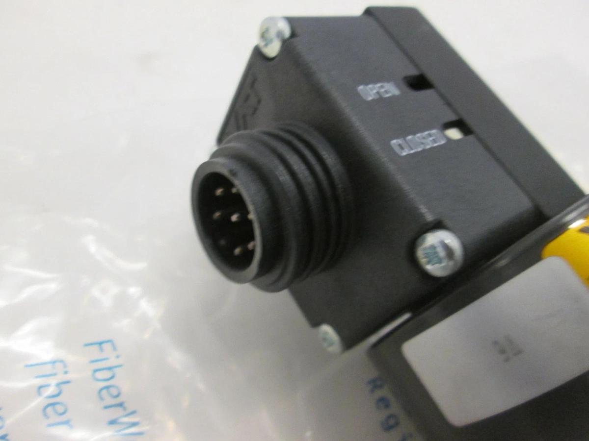VAT, High Vacuum Angle Valve, 24324-KA41-0001/1434, New