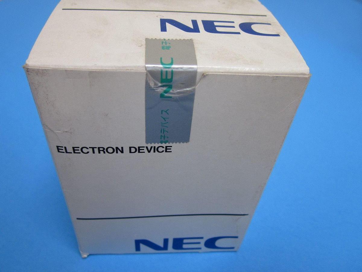 BOX of 2000 - NEW NEC RD6.2E ZENER DIODES, 6.2V 1/2W (Equivilant to NTE5013A)