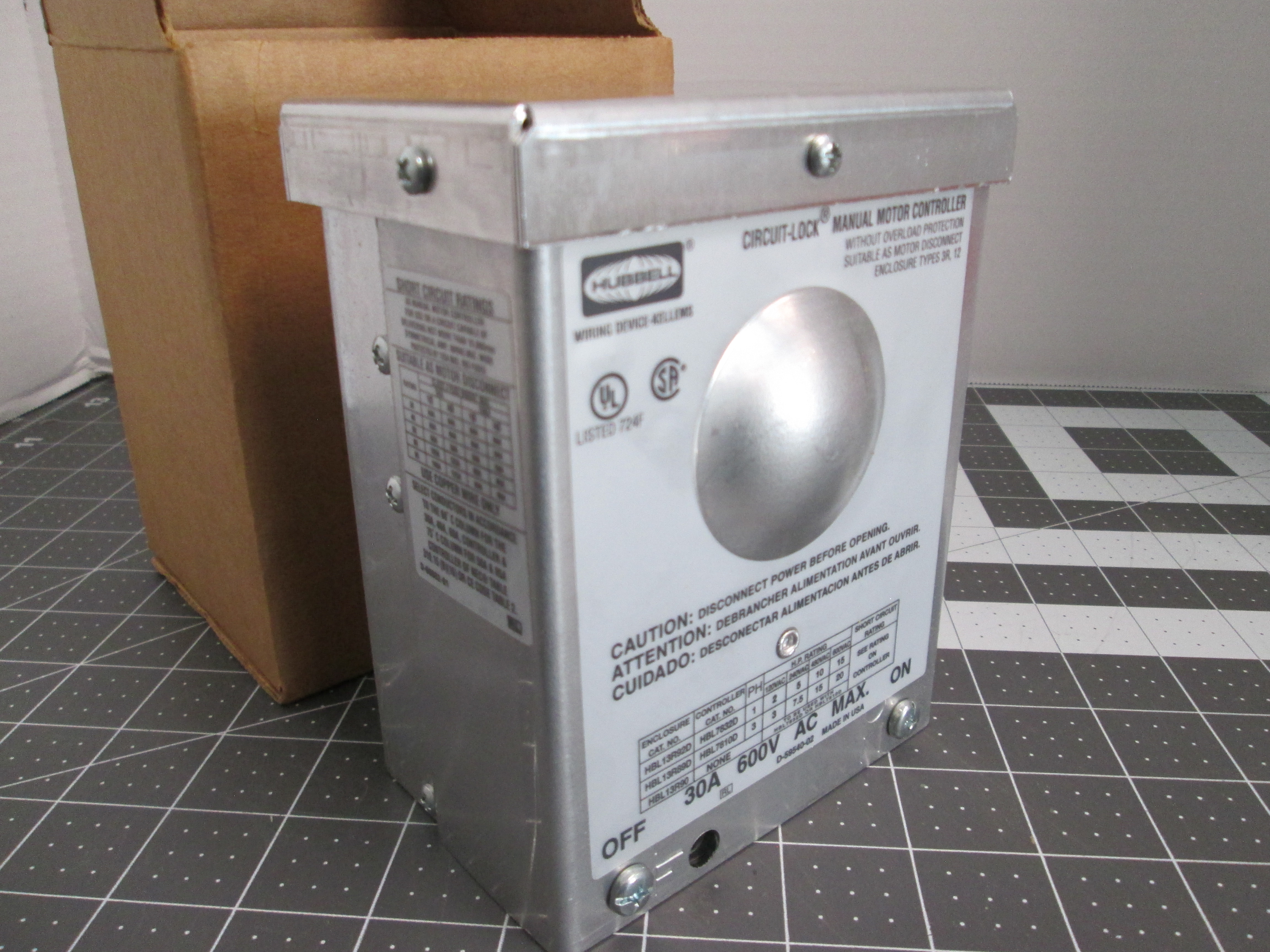 Hubbell HBL13R89D Manual Motor Disconnect 30A 600V 3-Pole NEMA 3R NEW 