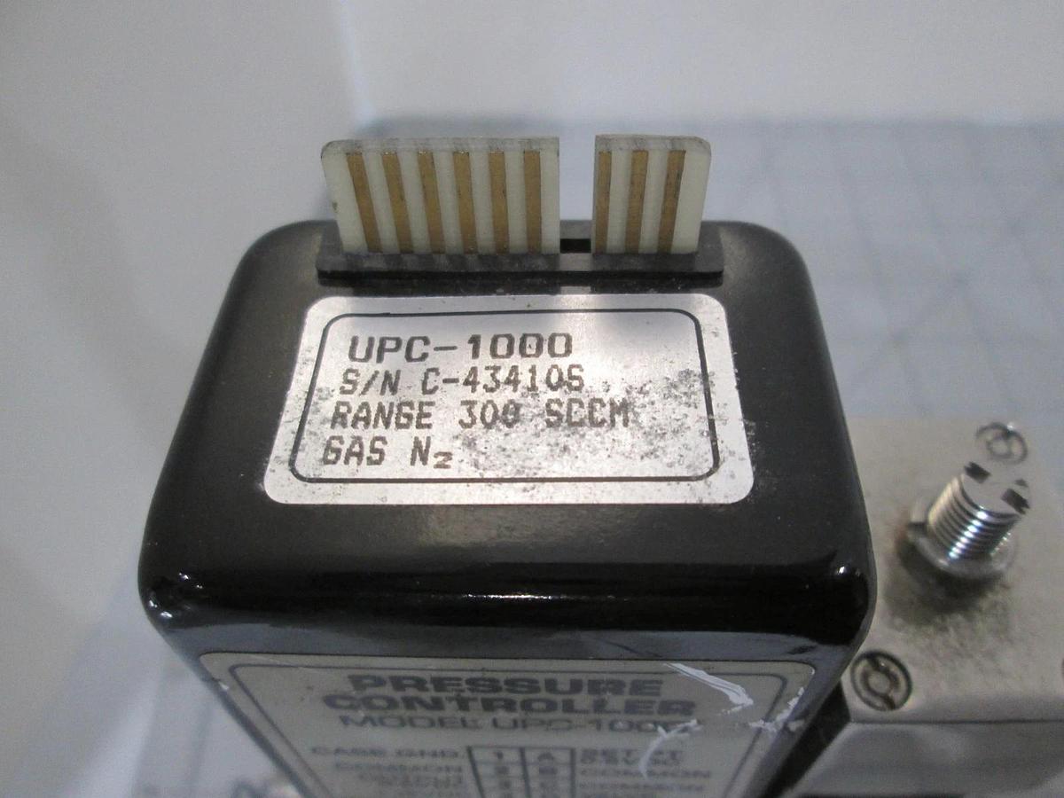 Used Unit, UFC-1000, Mass Flow Controller, N2, 300 SCCM, Used