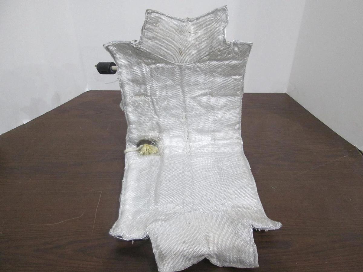 Used BriskHeat, TMS211225, Insulator Jacket, 120V, 3.33A, 400W, Single Phase, Used