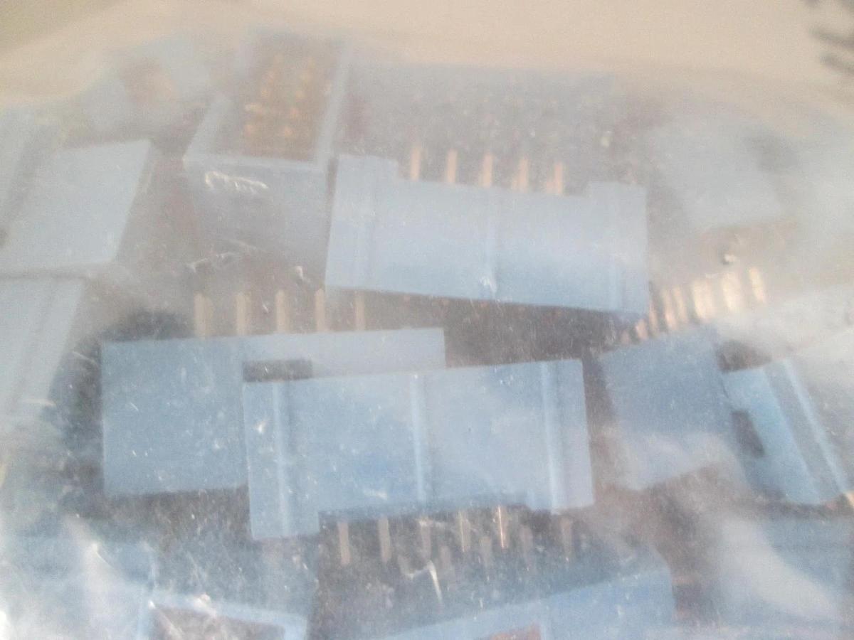 Thomas Betts, 609-1027, 10 POS, Male, Header Connector, New, Lot of 100