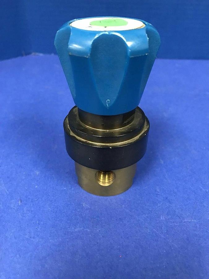 Used GO PR-2 Regulator 100717, Brass, 0-25 psi,  Used
