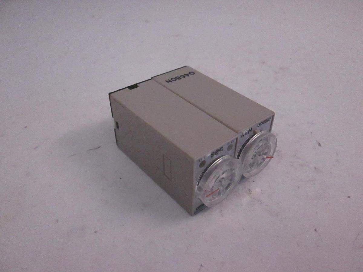 Used Omron H3Y-4 Timer, 0-5 Seconds, Lot of 2