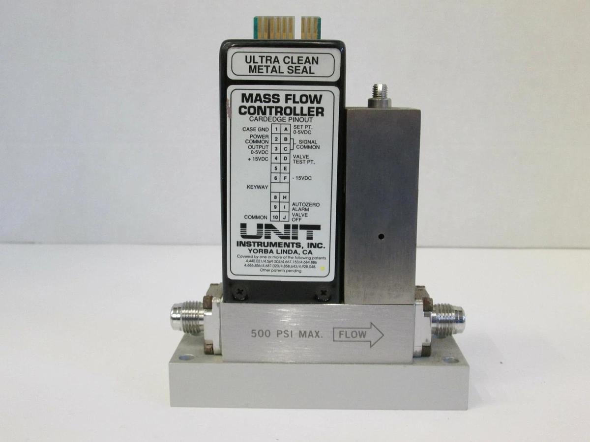 Used Unit UFC-1260A Mass Flow Controller MFC, SIH2CL2, 50 SCCM, 1/4" Male