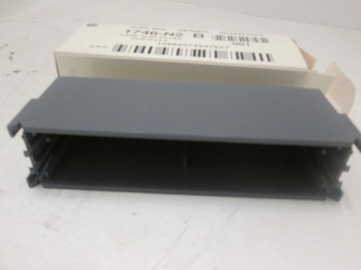 Allen Bradley, 1746-N2 V, PLC SLOT FILLER MODULAR CARD, New