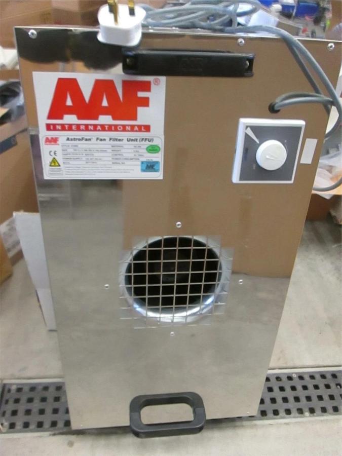 Used AAF International, R2E 225 BD 92 09, AstroFan Fan Filter Unit, Used