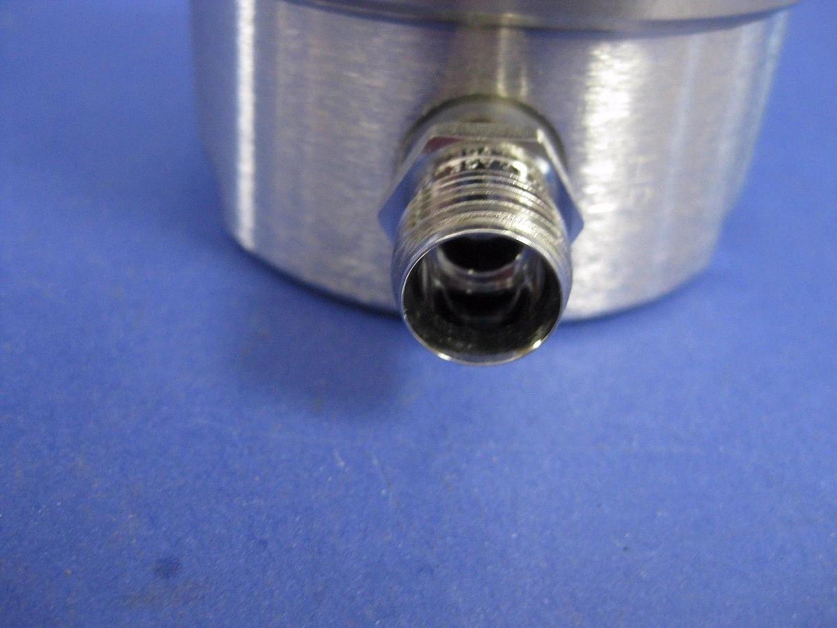 Used Veriflo SQ420E1002P6T UHP Point-Of-Use Regulator, 3/8" Compression, Used