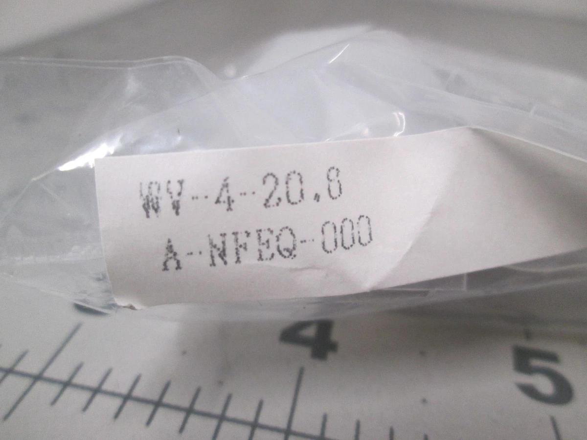 Fujikin, WV-4-20.8, SS Pipe Manifold Fitting Valve Block, New