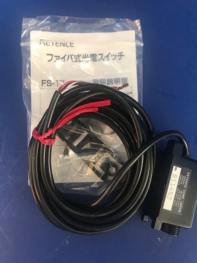 Used Keyence FS-17 Fiber Optic Sensor, New