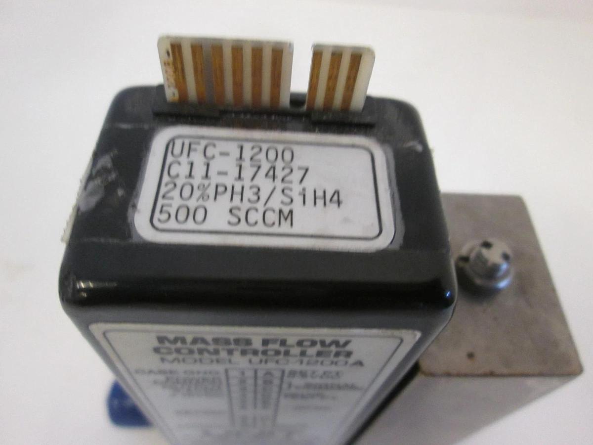 Used Unit Instruments, UFC-1200, Mass Flow Controller, 500 SCCM, 20%PH3/SIH4, Used