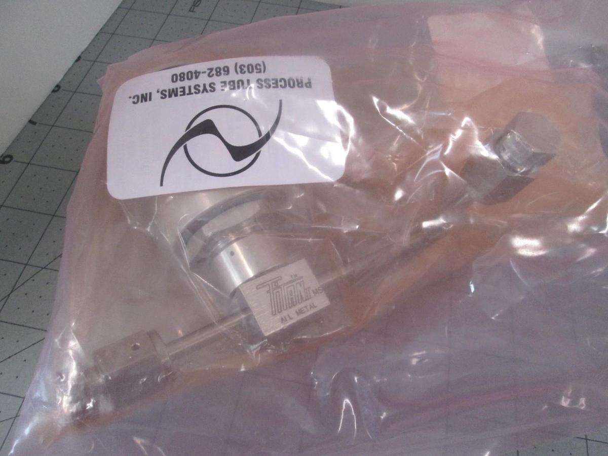 Parker, Titan II, Actuation Pressure Valve, 70-125 PSI, 3000PSI Max NC, New