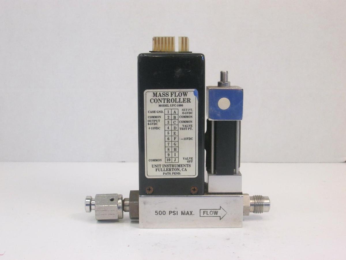 Used Unit UFC-1000, MFC, Mass Flow Controller, N2/H2, 500 SCCM, Used