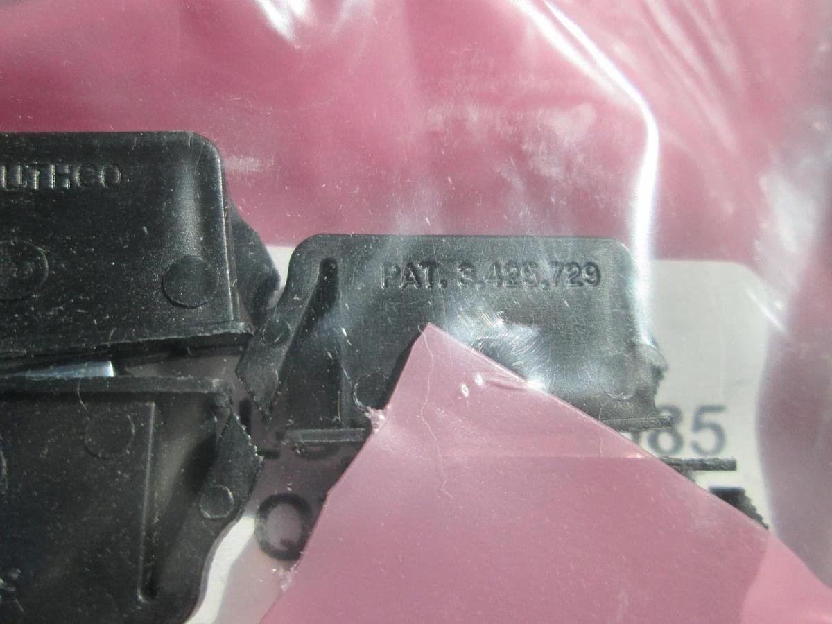 Southco, 425.729, 205-194, New, Lot of 90