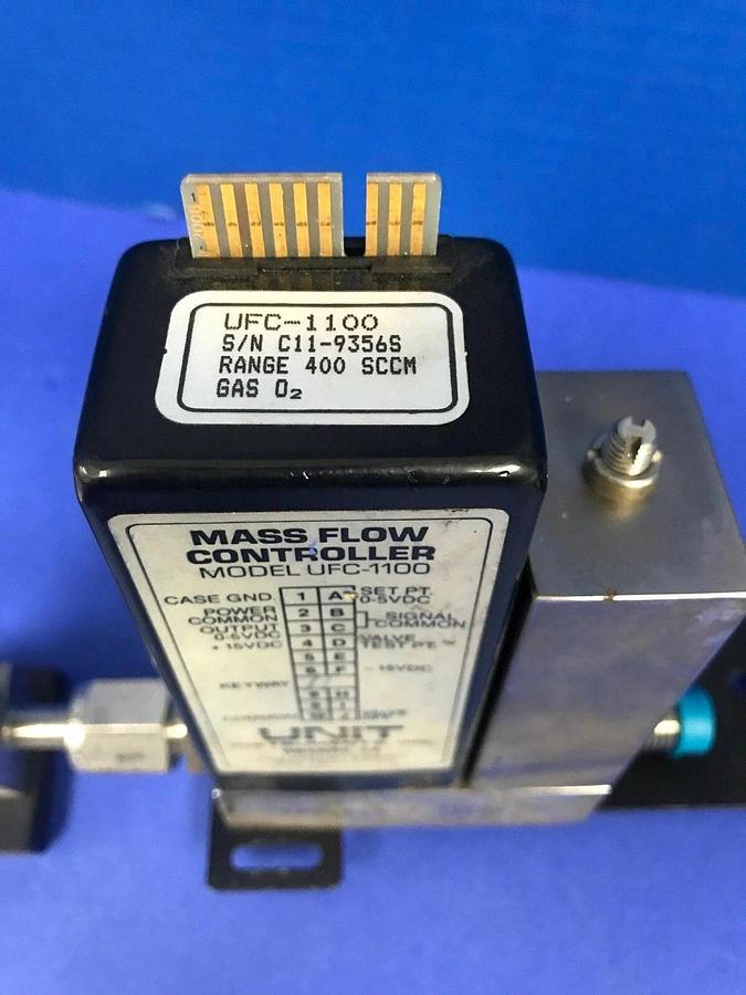 Used Unit UFC-1100 MFC Assy, O2, 400 SCCM w/ SS-4BK-V51-1C & SS-43VCR4 Valves, Used