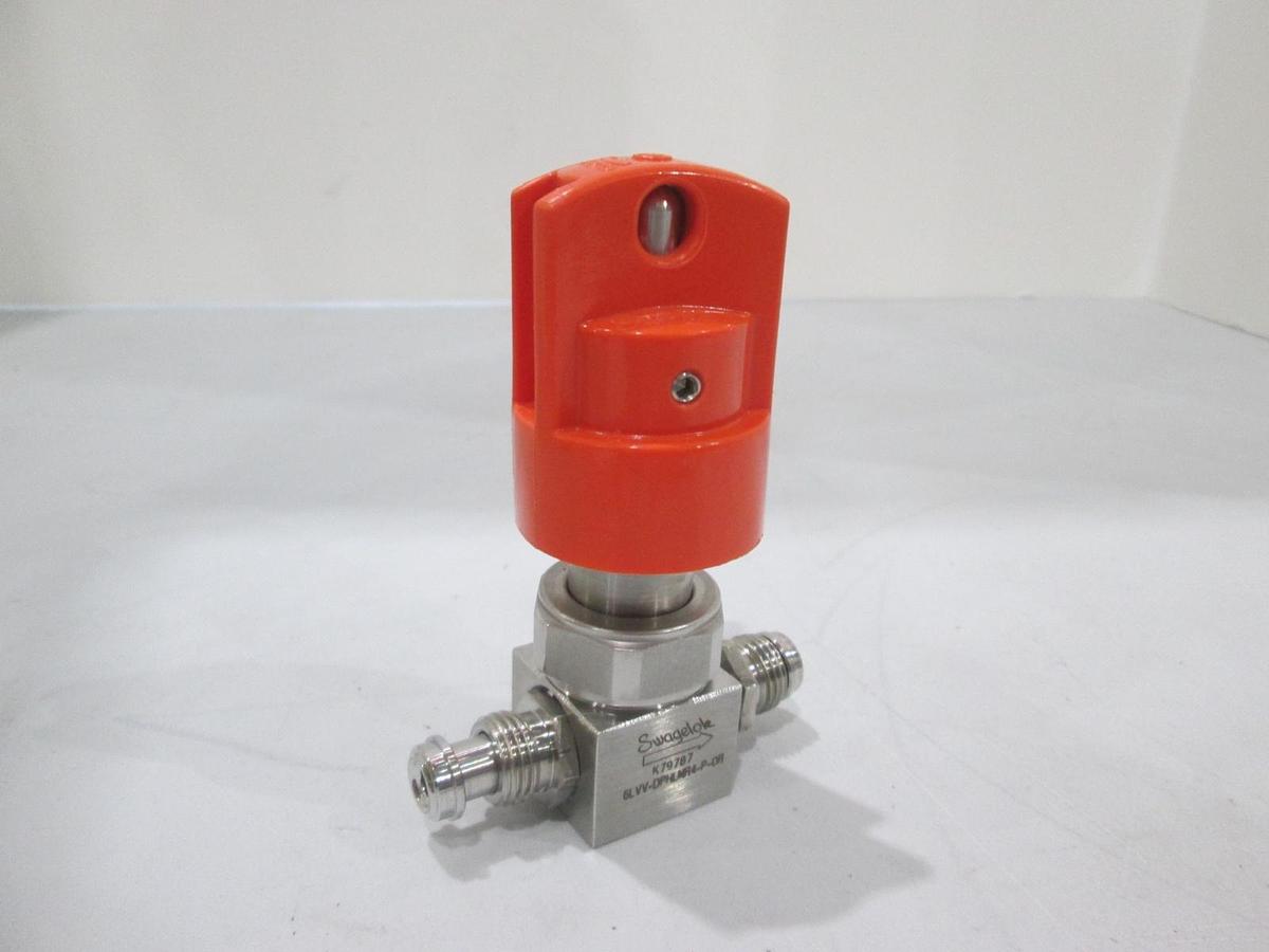 Swagelok, 6LVV-DPHLMR4-P-0R, Manual Valve w/ Lock Out, New