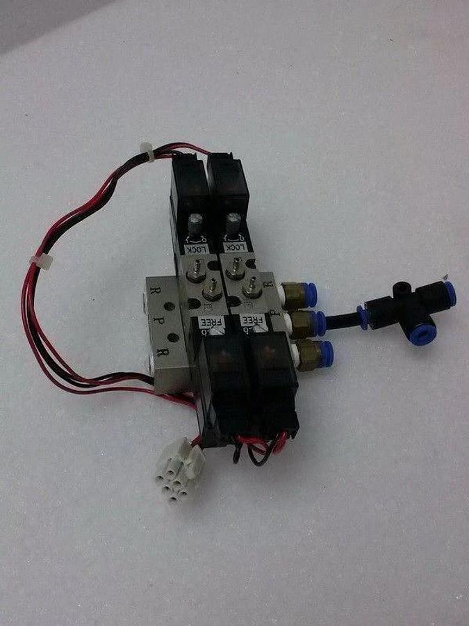 Used SMC 10-VZ3223 Pneumatic Solenoid Valve Manifold Assembly w/ 2 Valves, Used