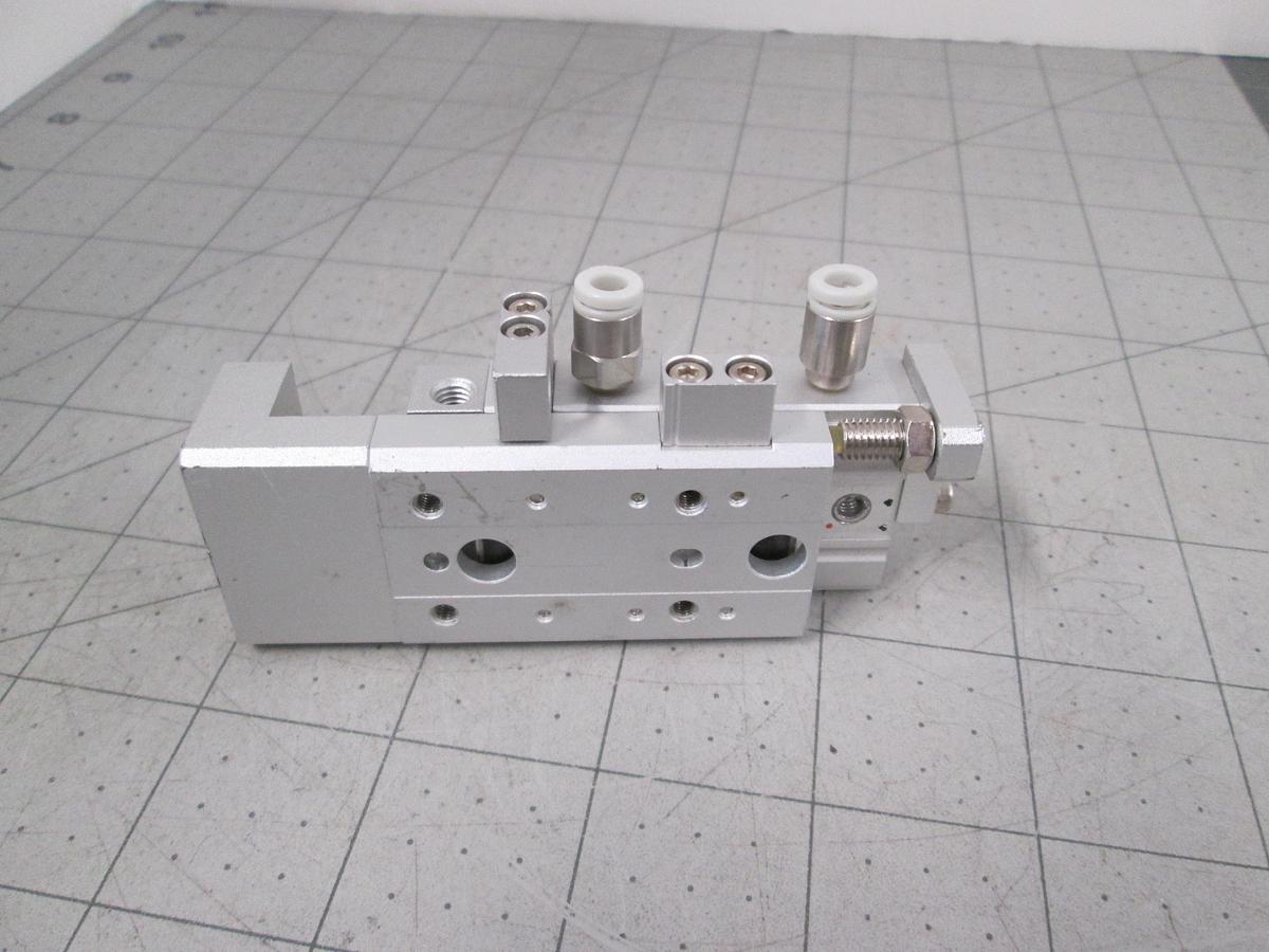 Used SMC, 13-MXS6-20, Clean Room Air Slide Table 6MM Bore 20MM Stroke Use