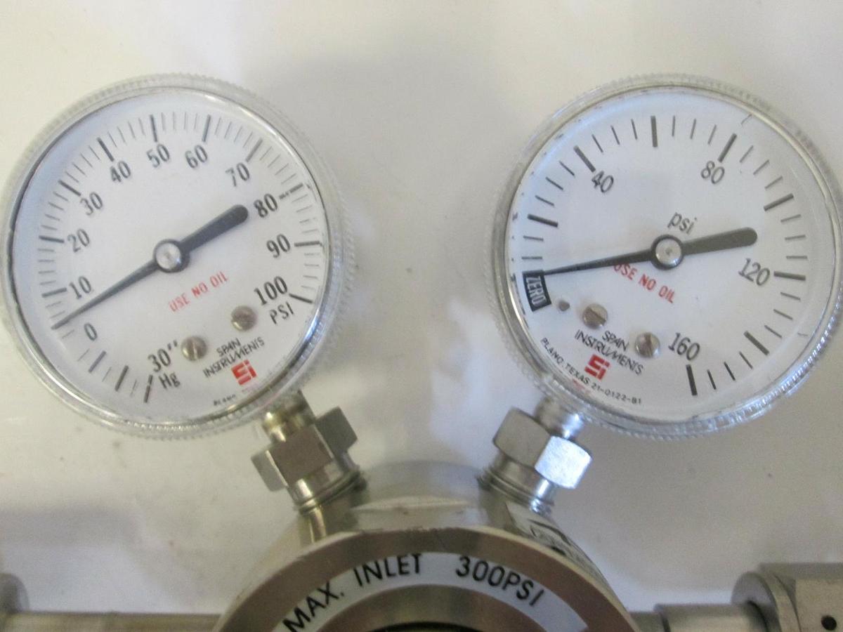 Used Aptech High Purity Gas Stick Assy, AP1810SM Regulator, WG2F02JJ4 Filter, Gauge