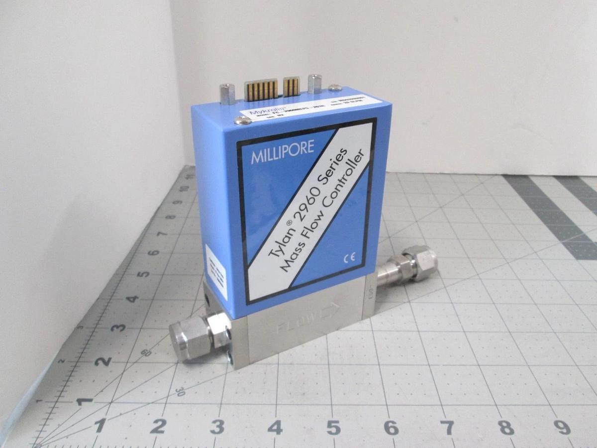 Tylan, FC-2960MEP5-261R, N2, 20 SLPM, Mass Flow Controller, New