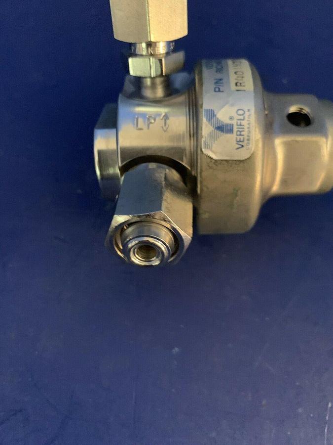 Used Veriflo IR40IW3P4VSF Regulator, 3 Ports,  1/4" FVCR x 1/4" FVCR w/ Gauge, Used