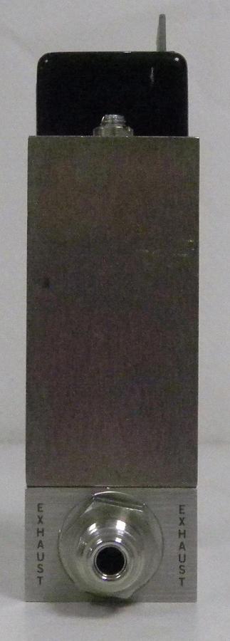 Used Unit UFC-1200A Mass Flow Controller, Gas- O2, Range- 10 SLPM, Used