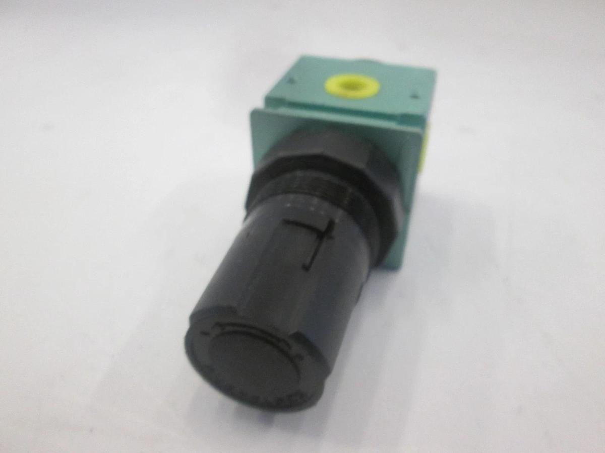 Used Numatics, R10R-01GLP, Regulator, 300 PSI, Used