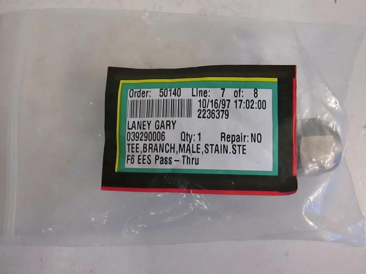 Swagelok TEE Fitting Branch, 1/2" MVCR x 1/2" MVCR x 1/2" MVCR, New