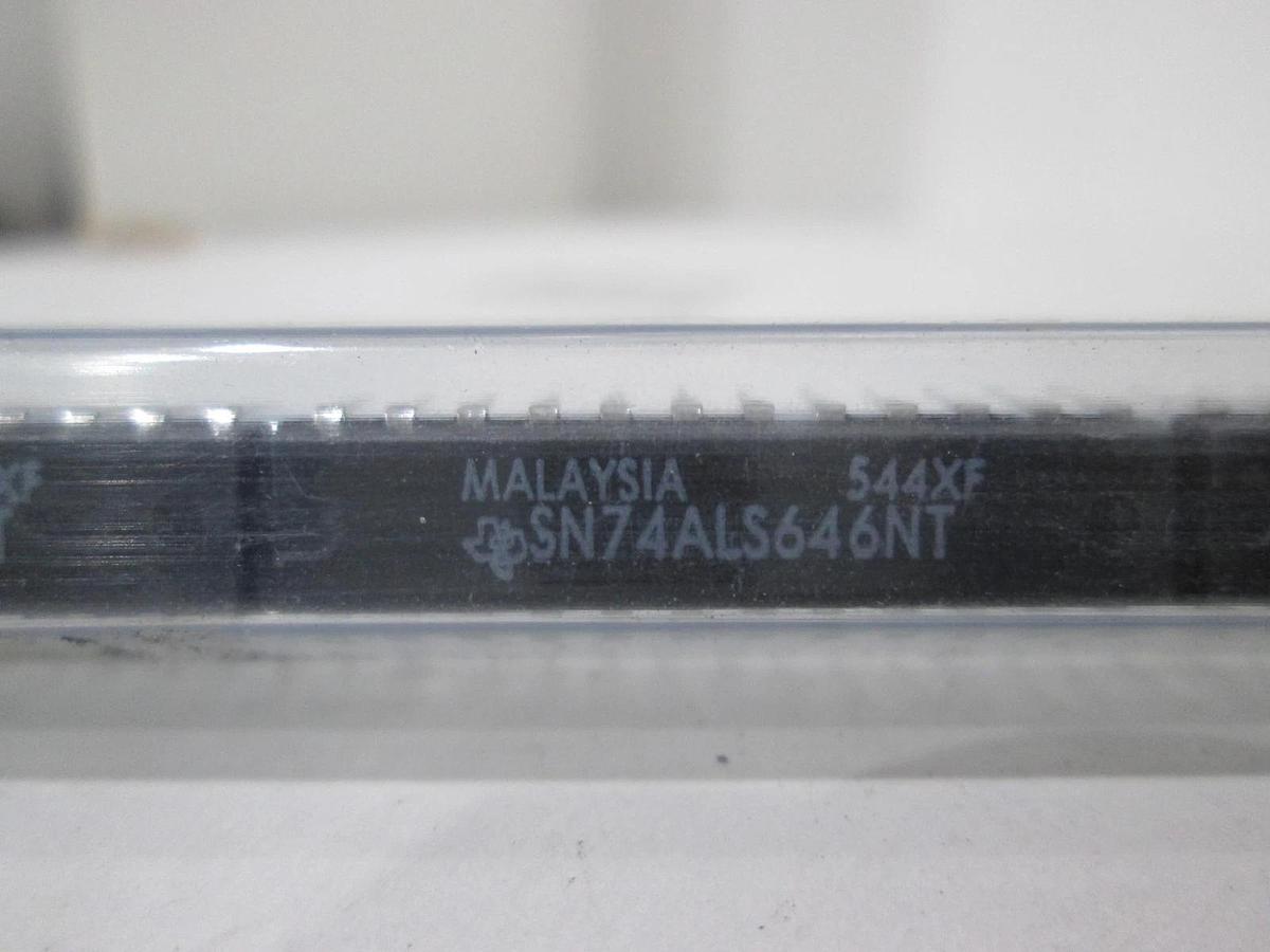 Texas Instruments, SN74ALS646NT, Integrated Circuit, New, Lot of 15