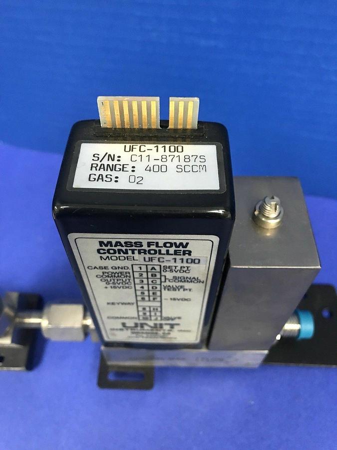 Used Unit UFC-1100 MFC Assy, O2, 400 SCCM w/ SS-4BK-V51-1C Valve, Used