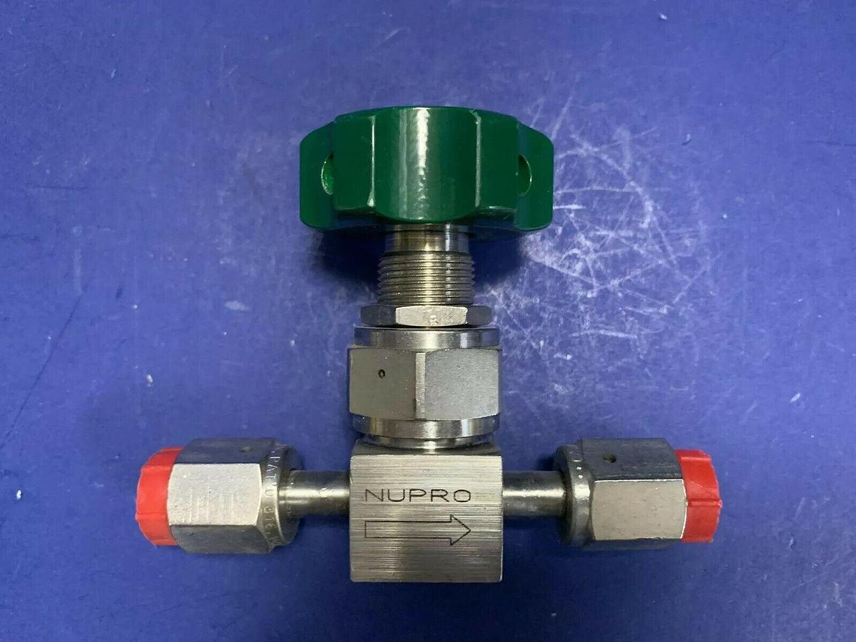 Used Nupro SS-DSV51 Manual Valve, 1/4" FVCR/FVCR, Used