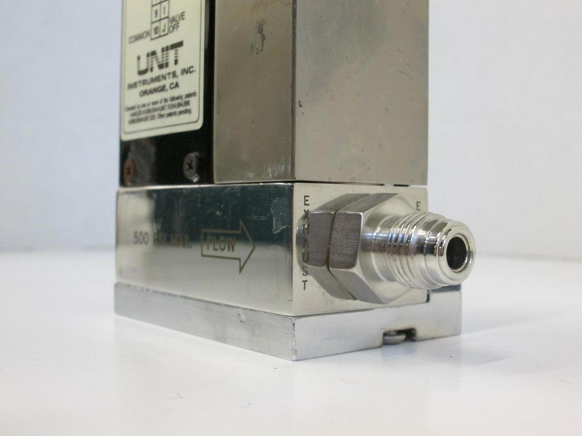 Used Unit UFC-1200A Mass Flow Controller MFC, O2, 1 SLM, 1/4" Male