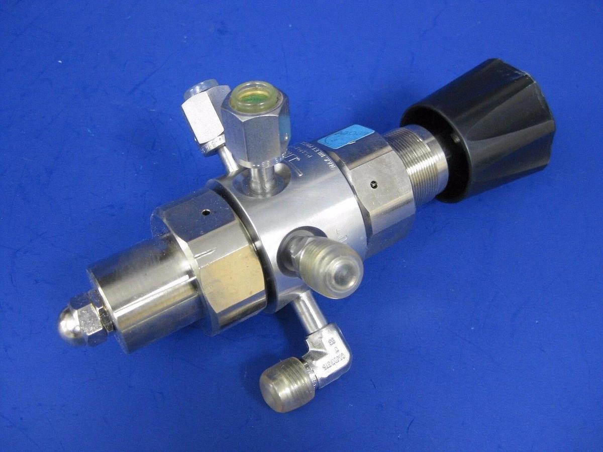 Tescom PS346X-R4-018 2-Stage Pressure Regulator, 5 Port, Semi Gas