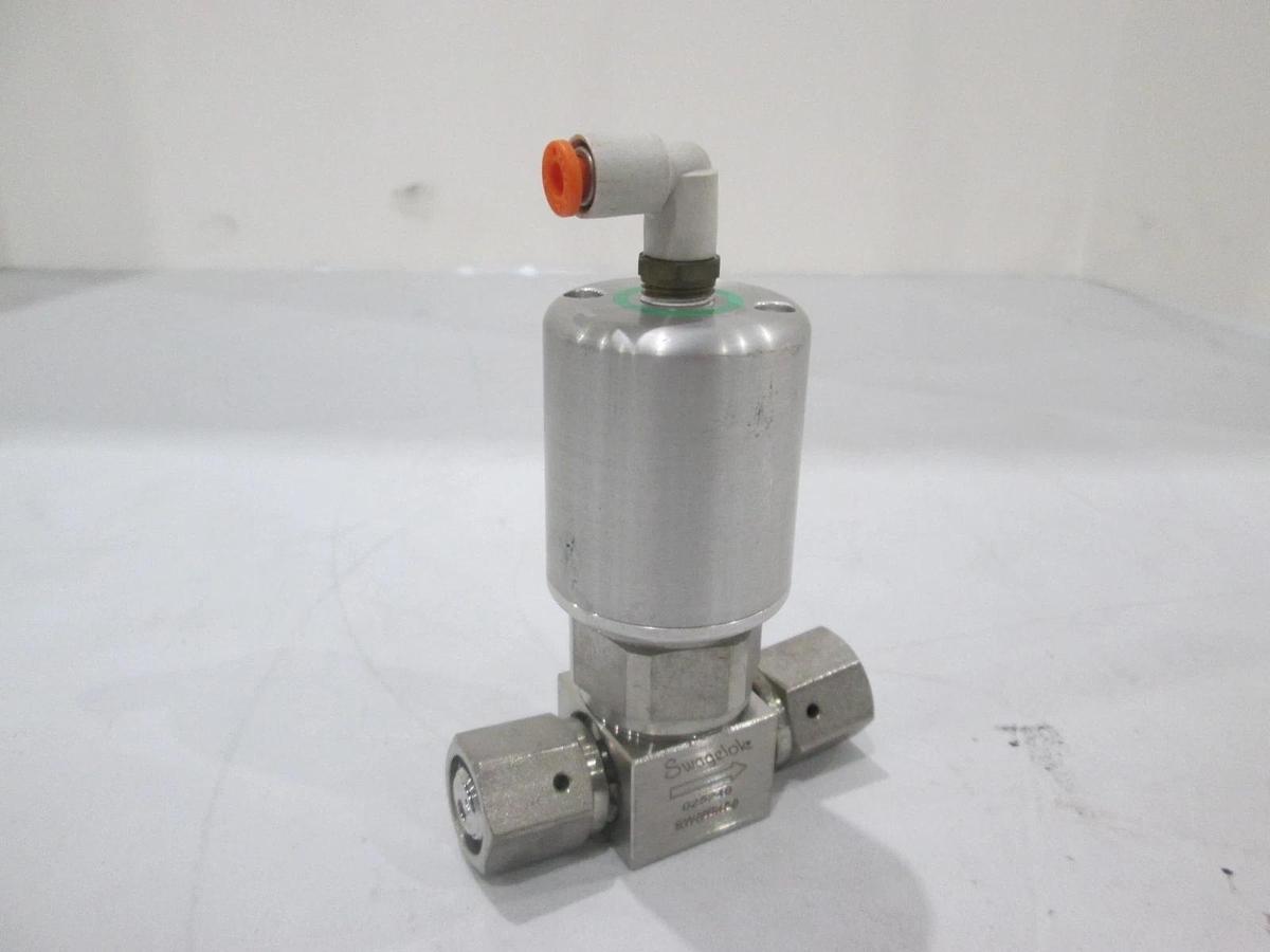 Used Nupro, 6LW-DPFR4-P-O, Diaphragm Valve, Used