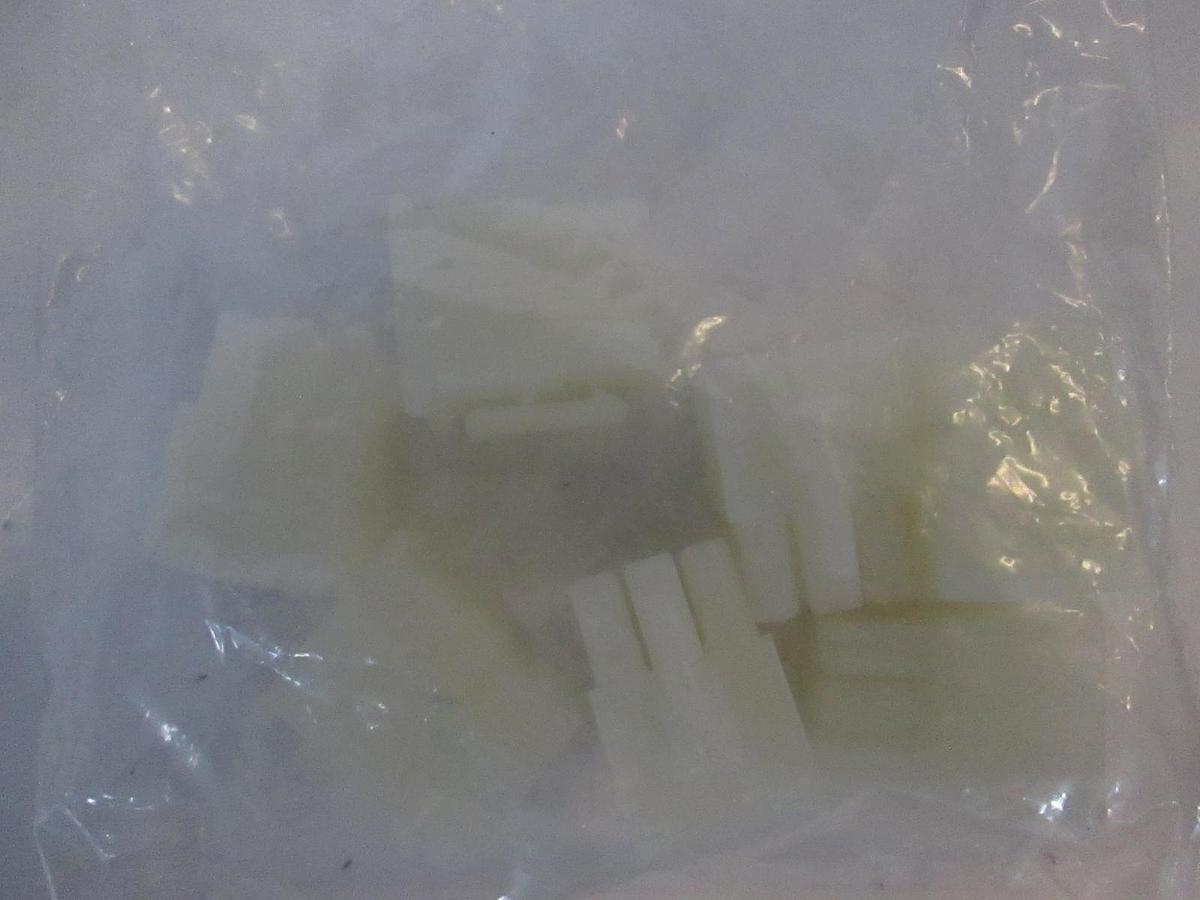 9 Position Recept Connector, New, Unknown Lot