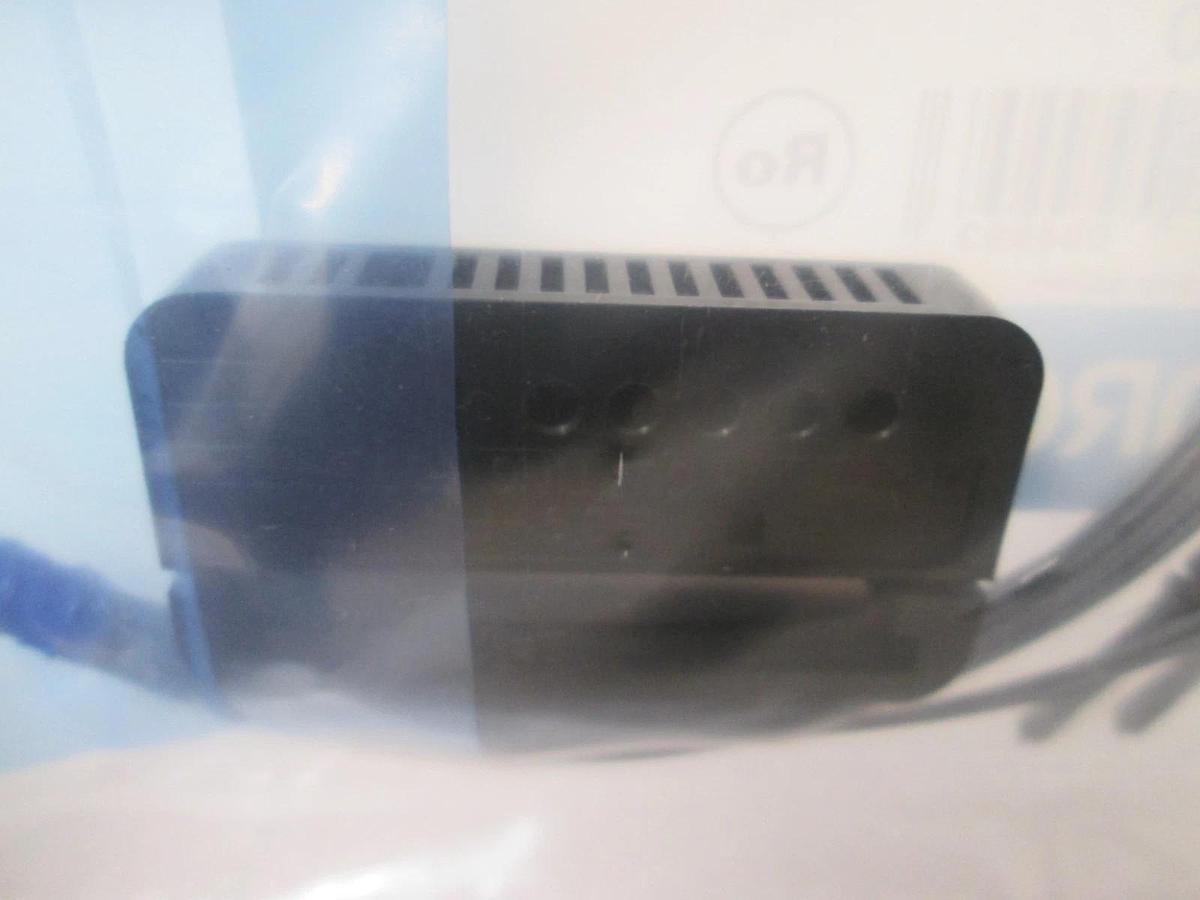 Omron, E32-DC200E, Photoelectric Switch Fiber Unit, 100-7059, New, Lot of 4