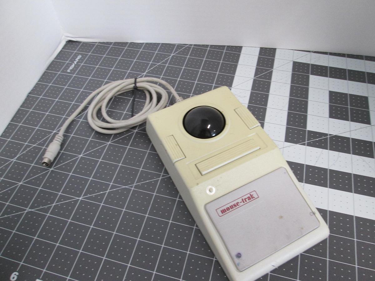 Used ITAC Systems, MOUSE-TRAK, B-SUNMD, Professional Trackball SUN 8-Pin Controller