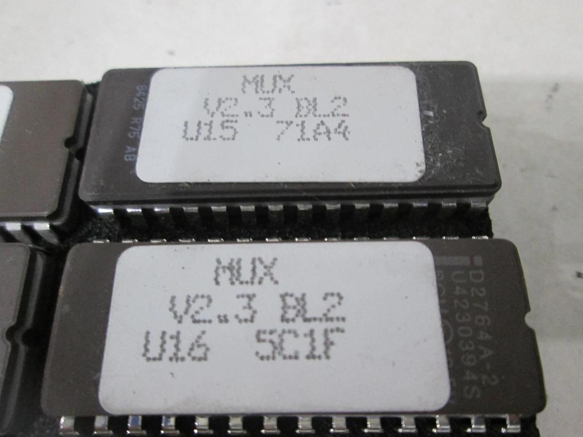 Used Texas Instruments, MUX V2/3 BL2, Integrated Circuit, Used, Lot of 4