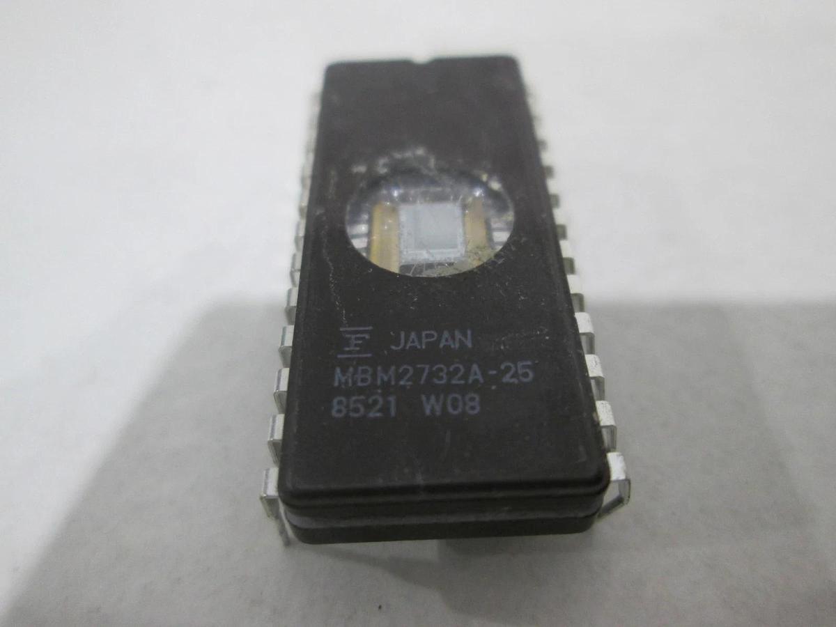 Used Texas Instruments, MBM2732A-25, Integrated Circuit, Used
