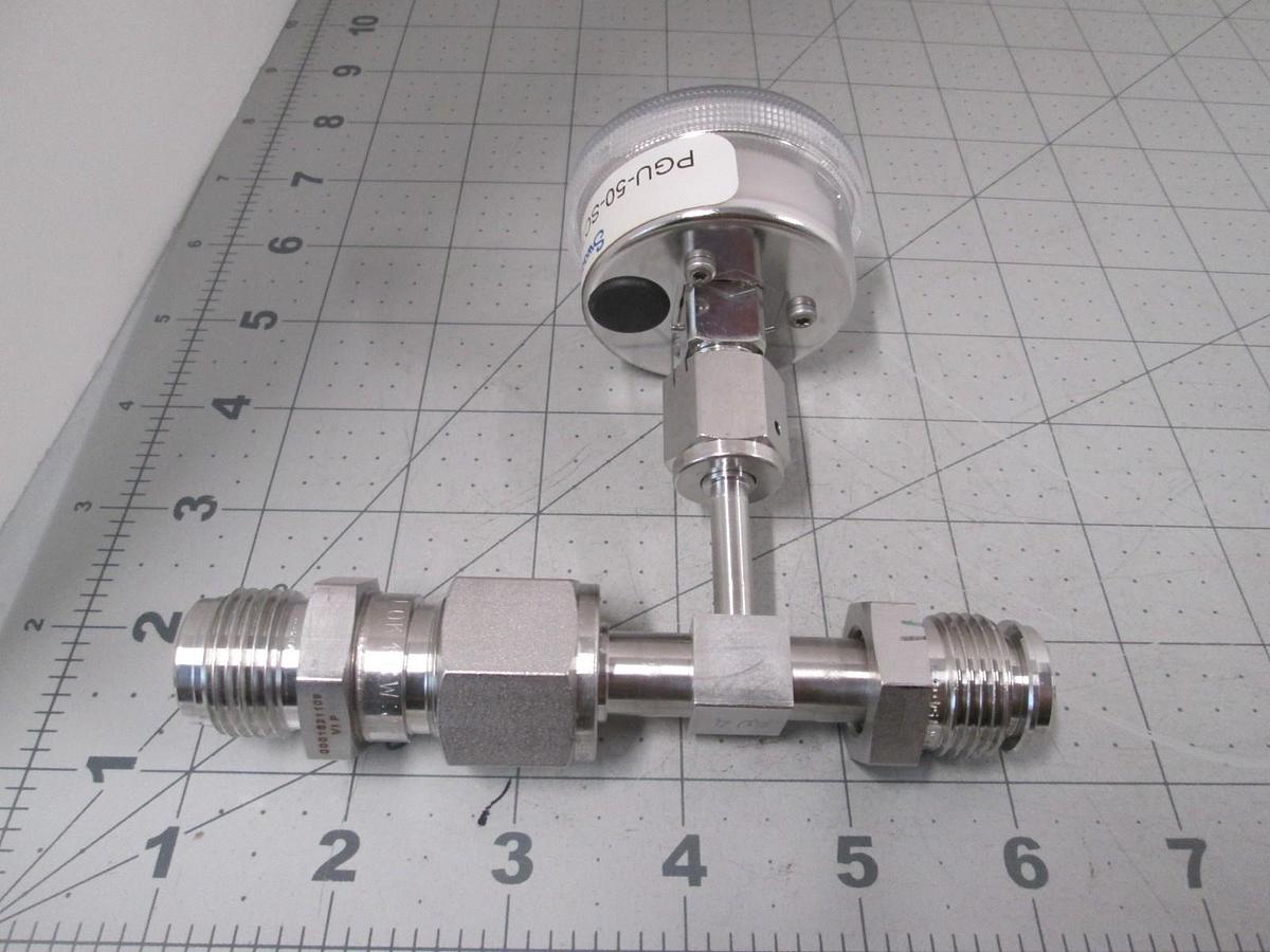Used Swagelok, -30-0-100 PSI Gauge, 316L VAR, 1" Fitting, Used