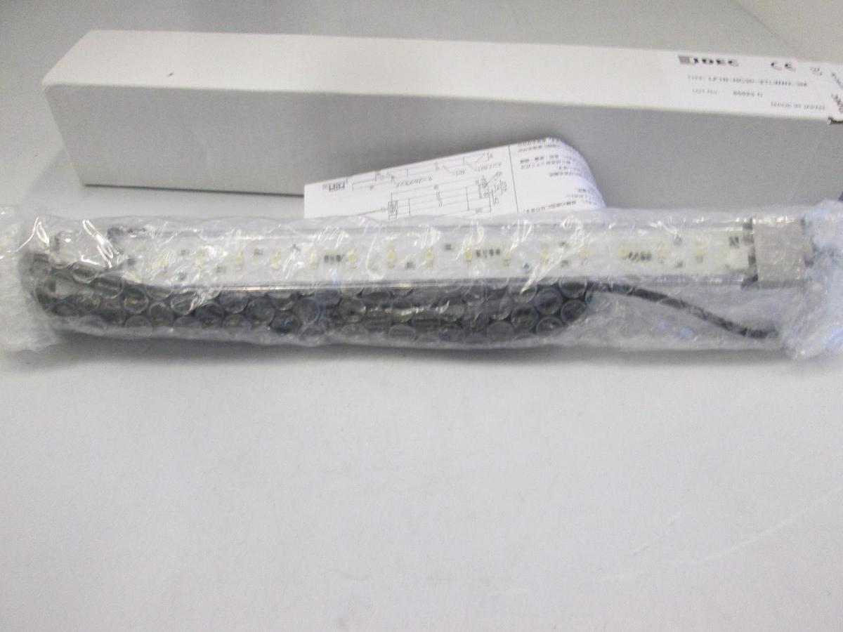 Used IDEC, LF1B-NC3P-2TLWW2-3M, Light Bar, New
