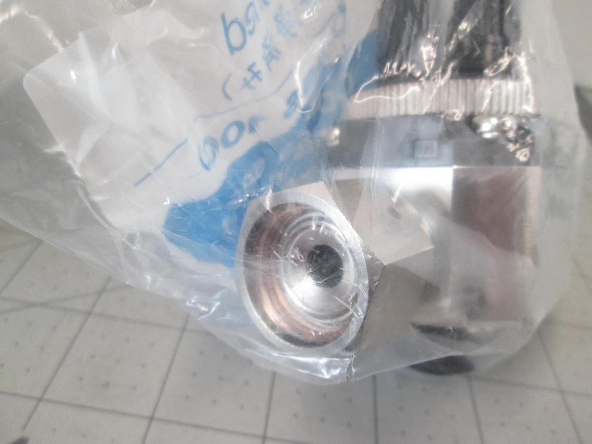 SMC, SRH4110-A3-R, Regulator, Set Press 0.05-0.07 mPa, New