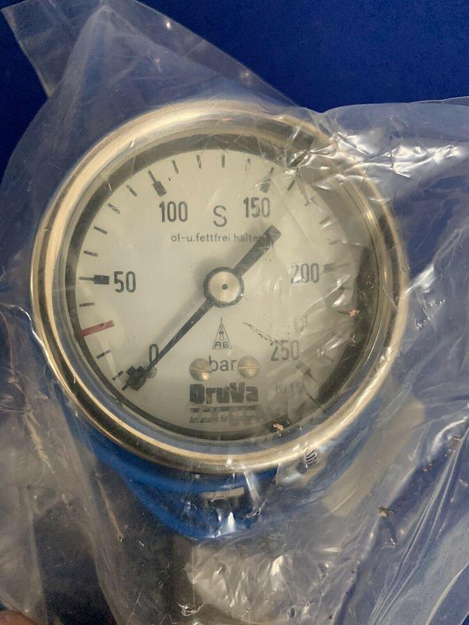 Used DruVa Type 201 Indicating Pressure Switch, 0 - 250 bar, New