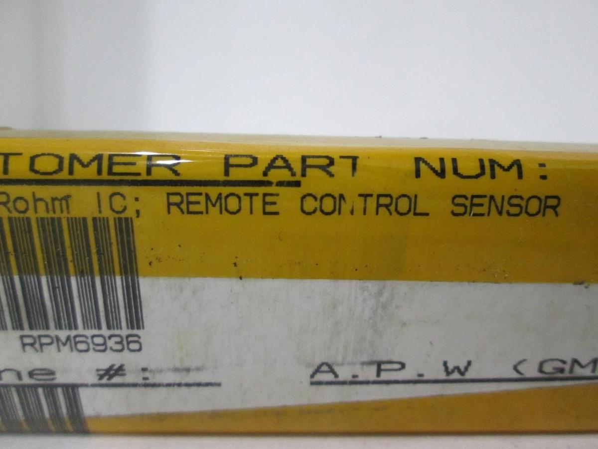 Integrated Circuit, RPM6936, Remote control Sensor, New, Lot of 80