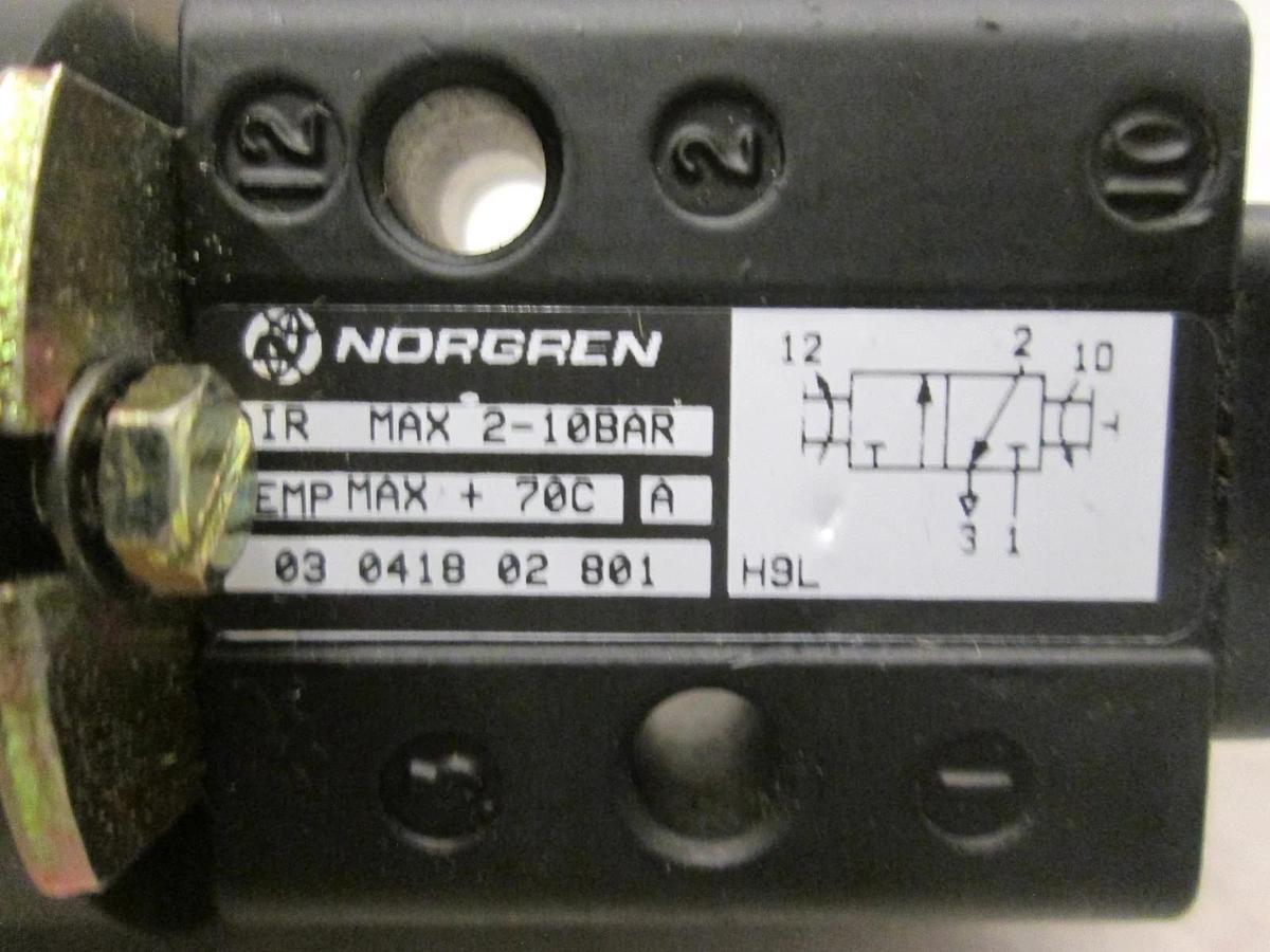 Used Norgren, Manual Piston Spool Valve w/ Keys, 03 0418 02 801, 2-10 Bar, Used