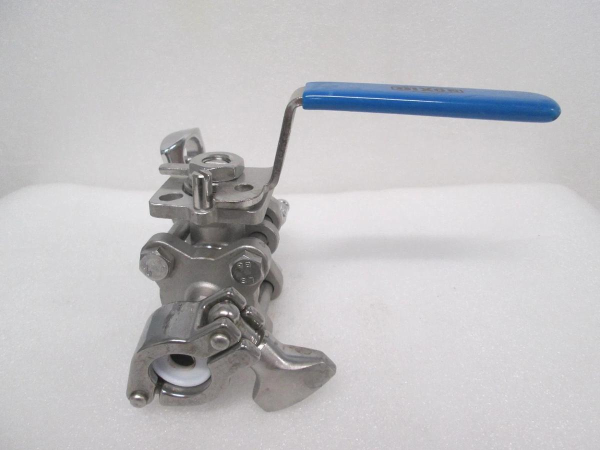 Dixon, 1/2"-CF8M 1000 WOG, Butterfly Valve, Used