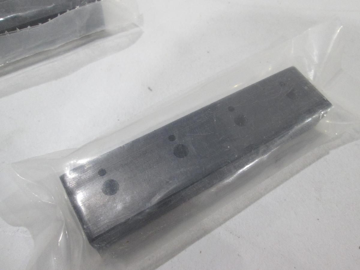 Used Clippard, 15482-8, Multi-Valve Manifold, 8 Position, New, Lot of 4